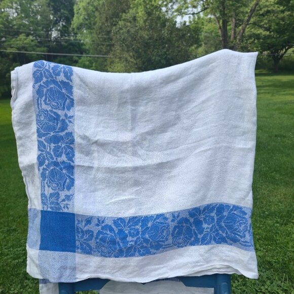 unbranded Other - Vintage Tablecloth Floral Leaves Retro table linens Table Cloth blue white 1950s